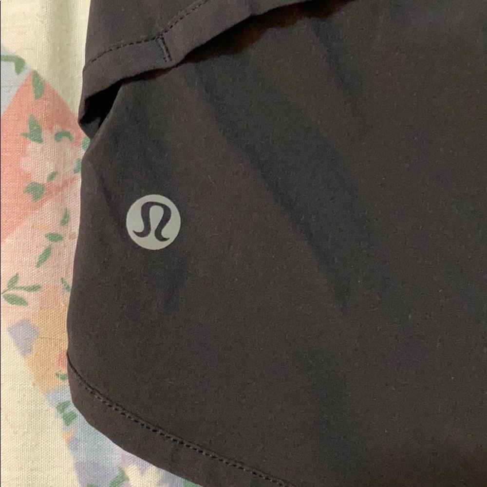 Lululemon Speed Up Short *2.5 Shorts